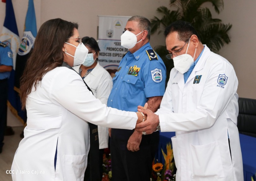 MEDICOS